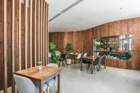 Jm Boutique - 7