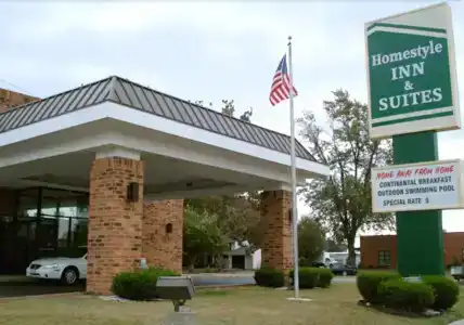 Homestyle Inn and Suites - 12