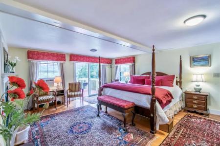 Wilburton Inn - 98