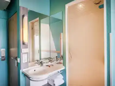 ibis budget Koeln Porz - 7