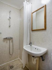 Oyo London 24 Sussex - 7