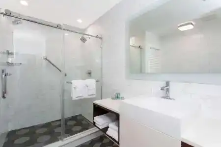 Best Western Beach Inn - 51