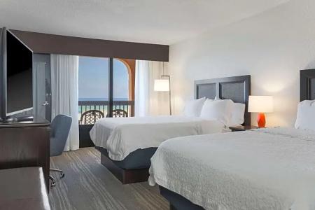 Hampton Inn - 133