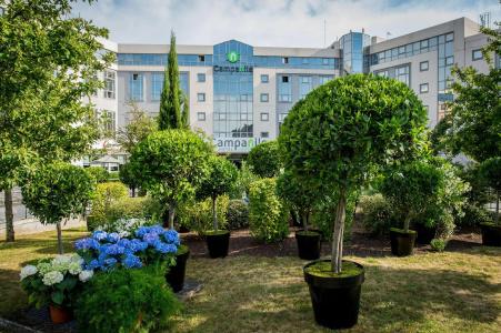 Campanile Roissy - 25