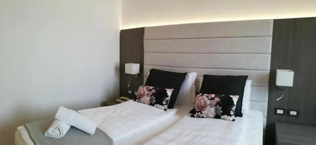 Belvedere - 4