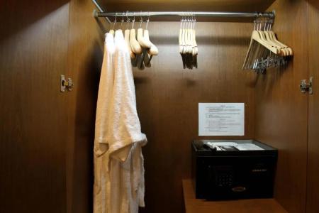 FuramaXclusive Sathorn, Bangkok - 42