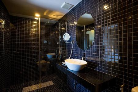 Triple L Patong Beach Phuket - 15