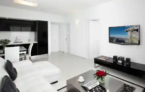 Island Luxurious Suites and Spa- By Saidas - 55