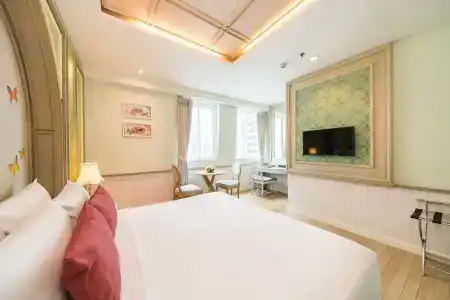 Salil Sukhumvit Soi 11 - 9