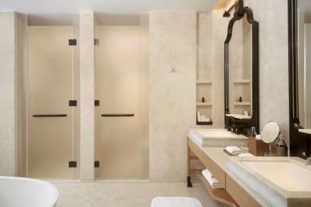 Dusit Thani Bangkok - 41
