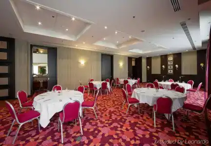 Courtyard By Marriott Brussels - 15