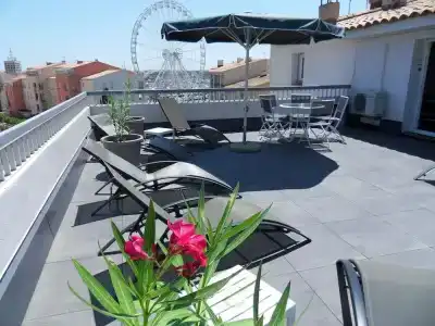 Brit Opal Centre Port - 17