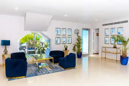 Aqua & Suites - 1