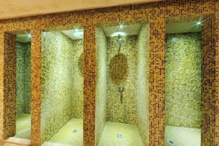 Grand Royale Apartment Complex & Spa - 11