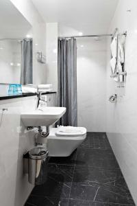 Sure by Best Western Arena - 48