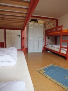 Max Hostel - 24