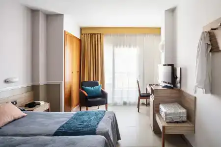 Aqua Promenade - 6