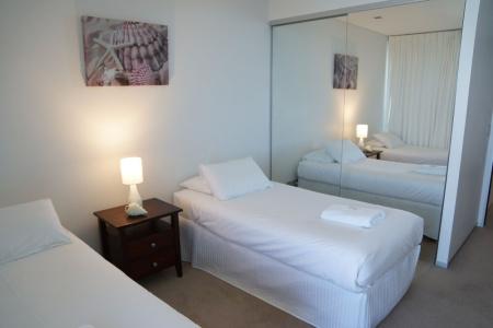 Ambience on Burleigh Beach - 45