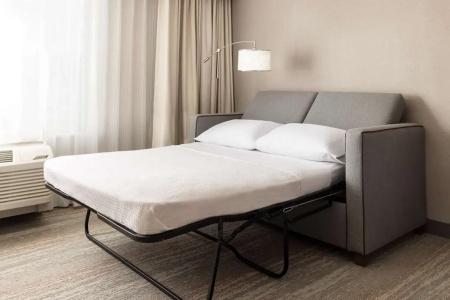Hampton Inn & Suites -, CA - 66