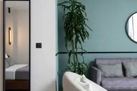 Enattica Suites - 180