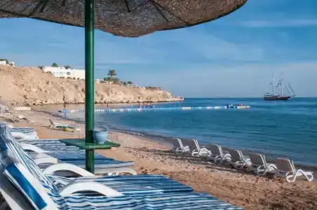 Continental Plaza Aqua Beach - 17
