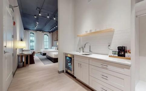 Studio 154 Luxury - 97