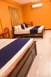 OYO 570 Pp Rest Guest House - 23