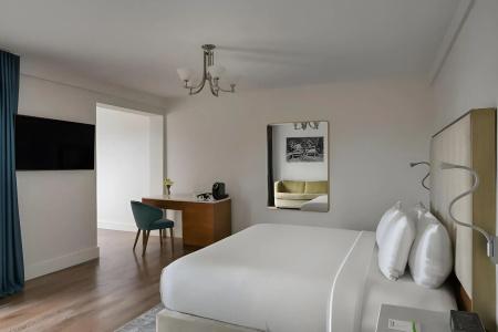Breakwater South Beach - 32