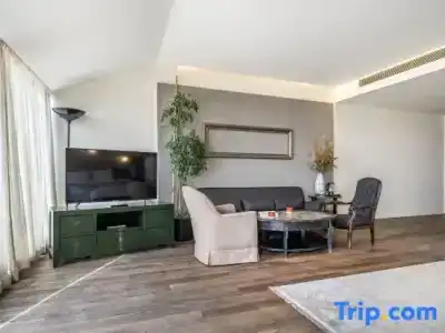 Ansen and Suites - 52