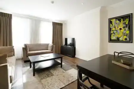 Manson Place - 217