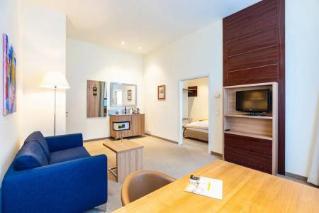 HiLight Suites - 125
