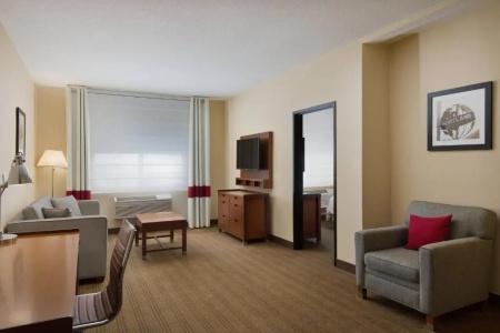 Four Points by Sheraton Portland East - 37