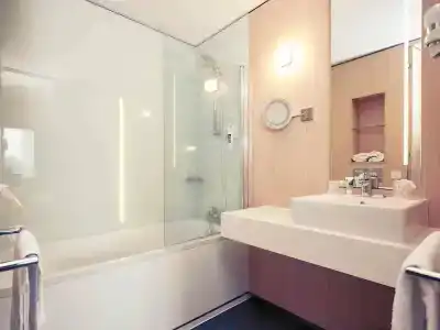 Mercure Valenciennes Centre - 108