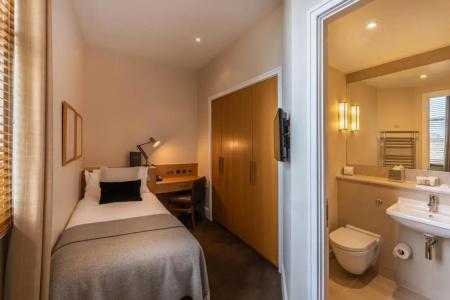 The Resident Kensington - 25