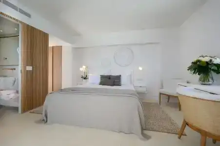 The Island Concept Luxury Boutique - 67