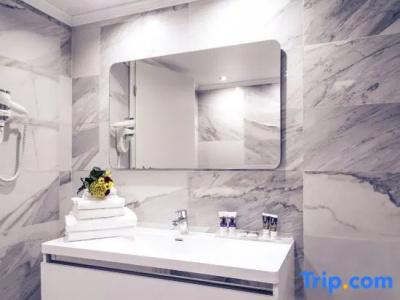 Mercure Bucharest Unirii - 128