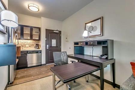 Staybridge Suites South, an IHG - 124