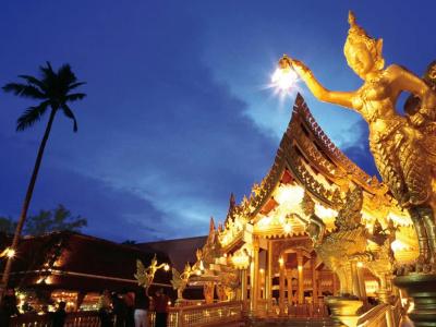 Red Planet Phuket Patong - Sha Extra Plus - 0