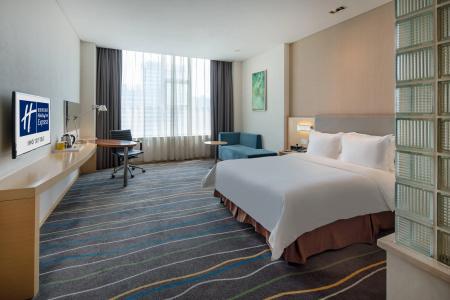 Holiday Inn Express Luoyang City Center - 4