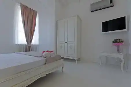 AlaÇAti Roka TaŞ Butİk - 74