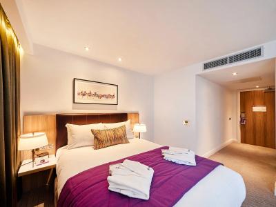 Park Regis Birmingham - 6
