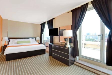 Howard Johnson by Wyndham Long Island City - 4