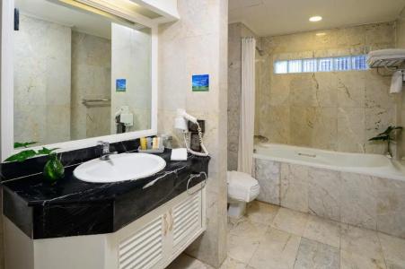 Kingston Suites Bangkok - Sha Extra Plus - 37