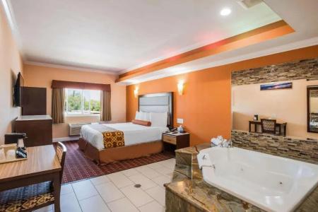 Rodeway Inn & Suites - - 34