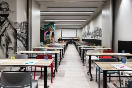 Moxy Athens City - 24