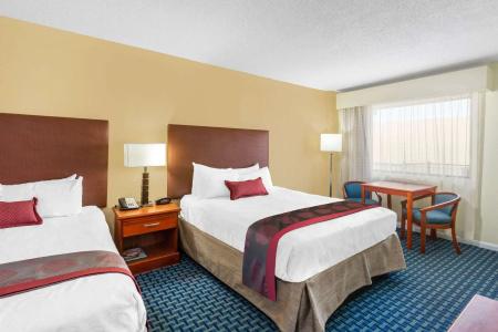 Ramada by Wyndham Virginia Beach - 1