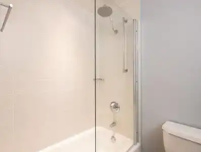 Courtyard By Marriott New York Jfk Airport - 8