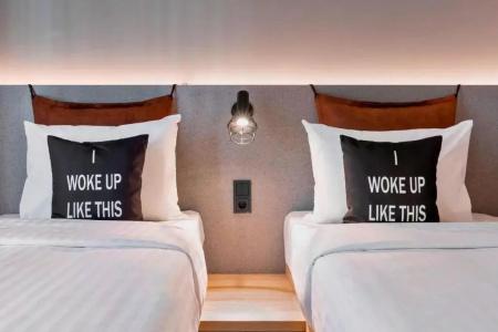 Moxy Frankfurt City Center - 56