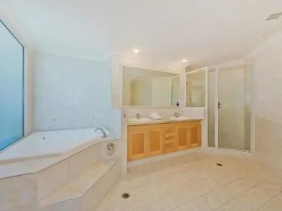 Oceana On Broadbeach - 124
