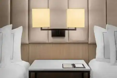 DoubleTree by Hilton Las Vegas Airport - 6